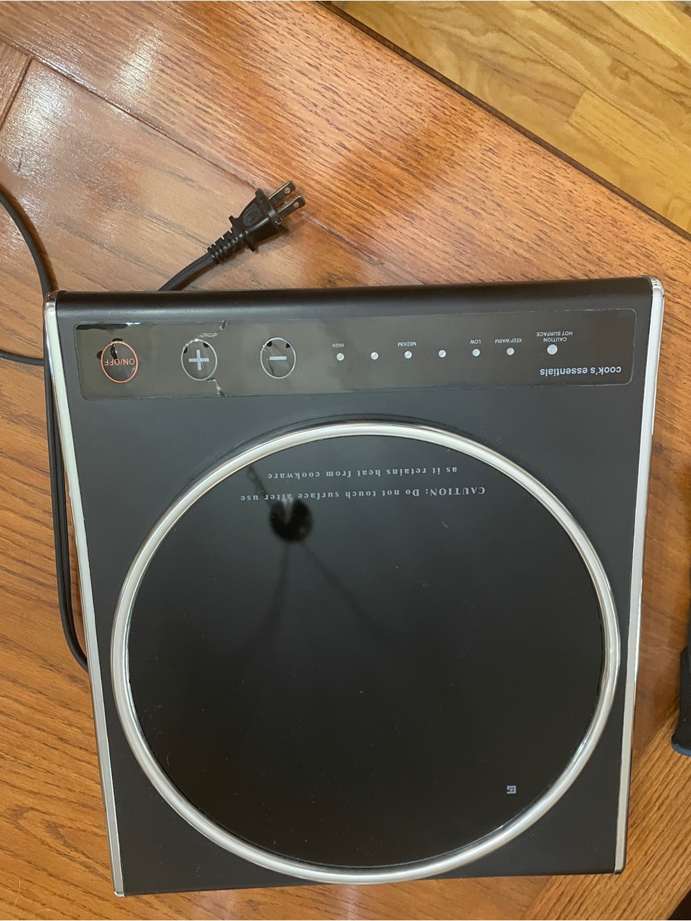 Black Single Induction Cooktop - Picture 6 of 7